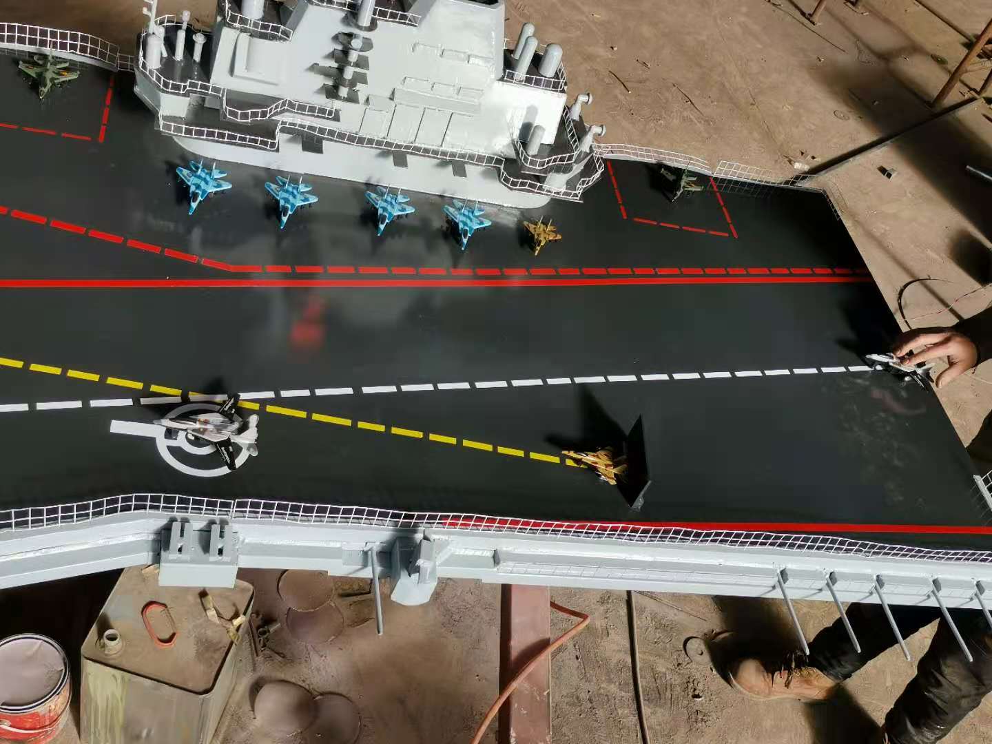 帶大家了解不同的國(guó)家常見的大型艦船模型